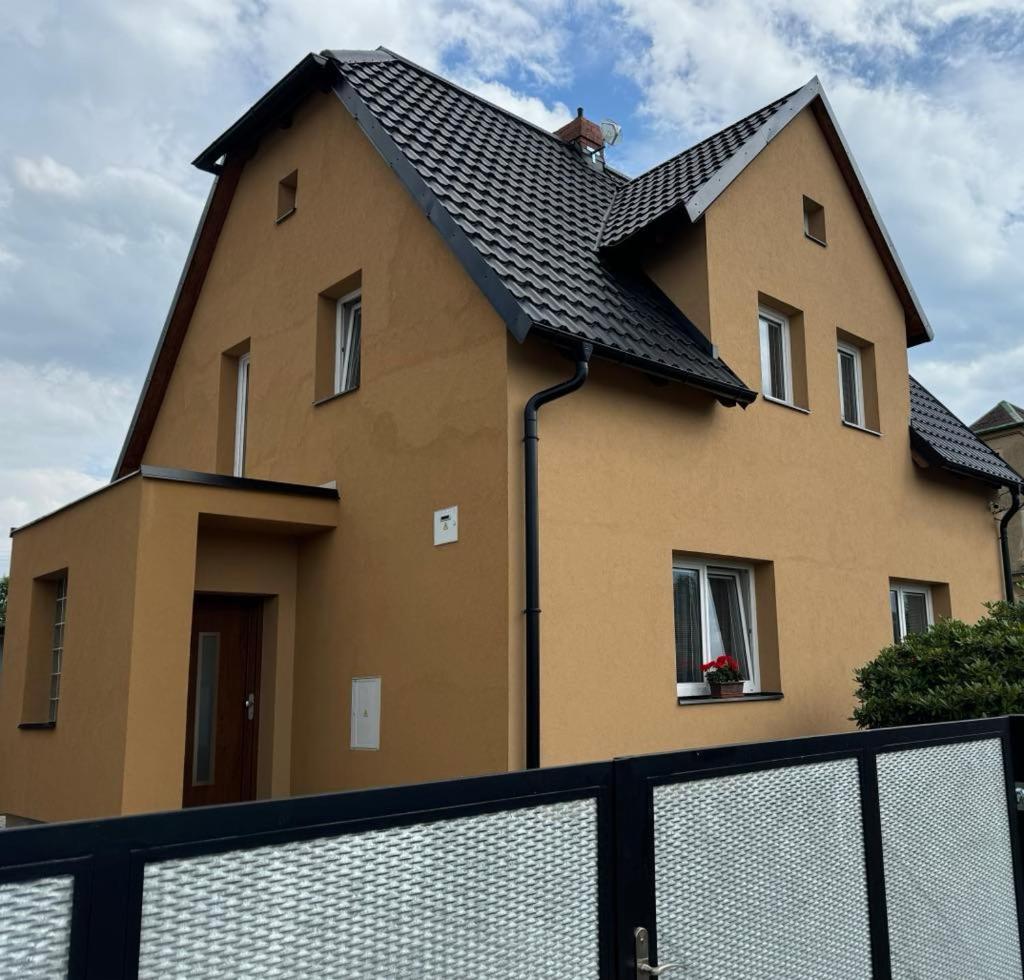 Chalupa K Pronajmuti Krasna Lipa U Rumburka Exteriör bild
